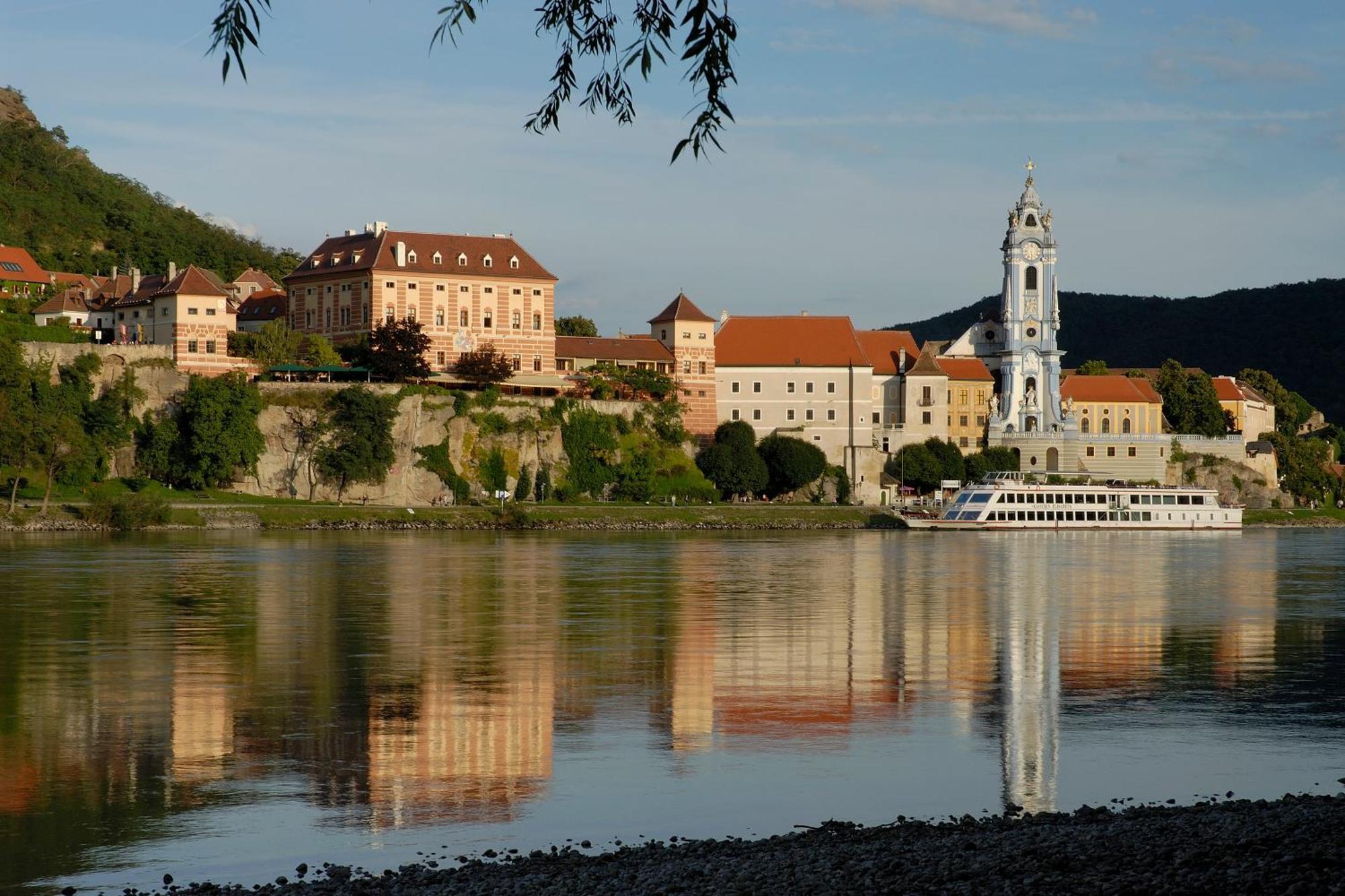 Hotel Schloss Durnstein Esterno foto